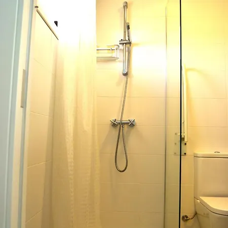 Calypso's Sea Views *